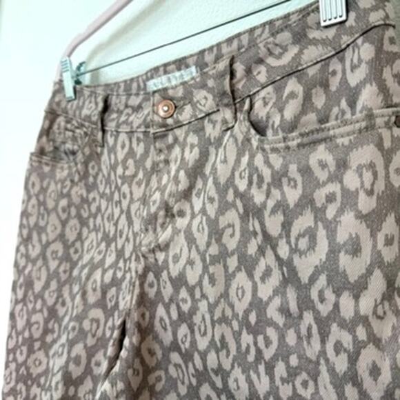 Boston Proper Printed Slim Straight Pants Taupe Beige Size 8 Cotton Blend - Picture 3 of 7